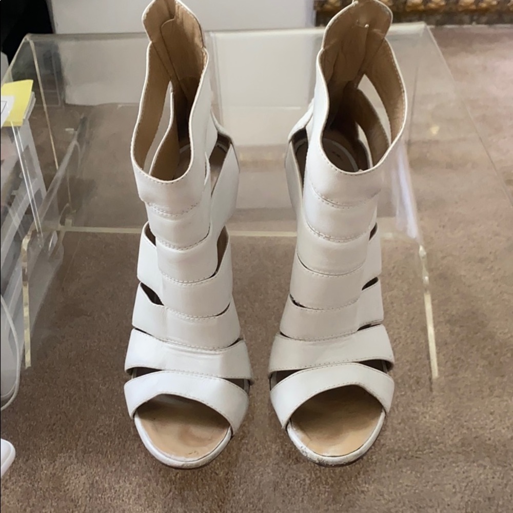 Giuseppe Zanotti high top sandals very comfy